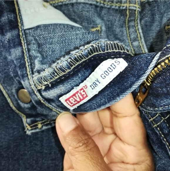 Levi's Dry Goods Two Horse Cropped  Jeans Size 8 - Picture 13 of 16